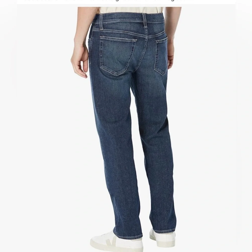 Joe’s Jeans Brixton Mens Straight and Narrow Leg Jean 30in W X 34in Inseam